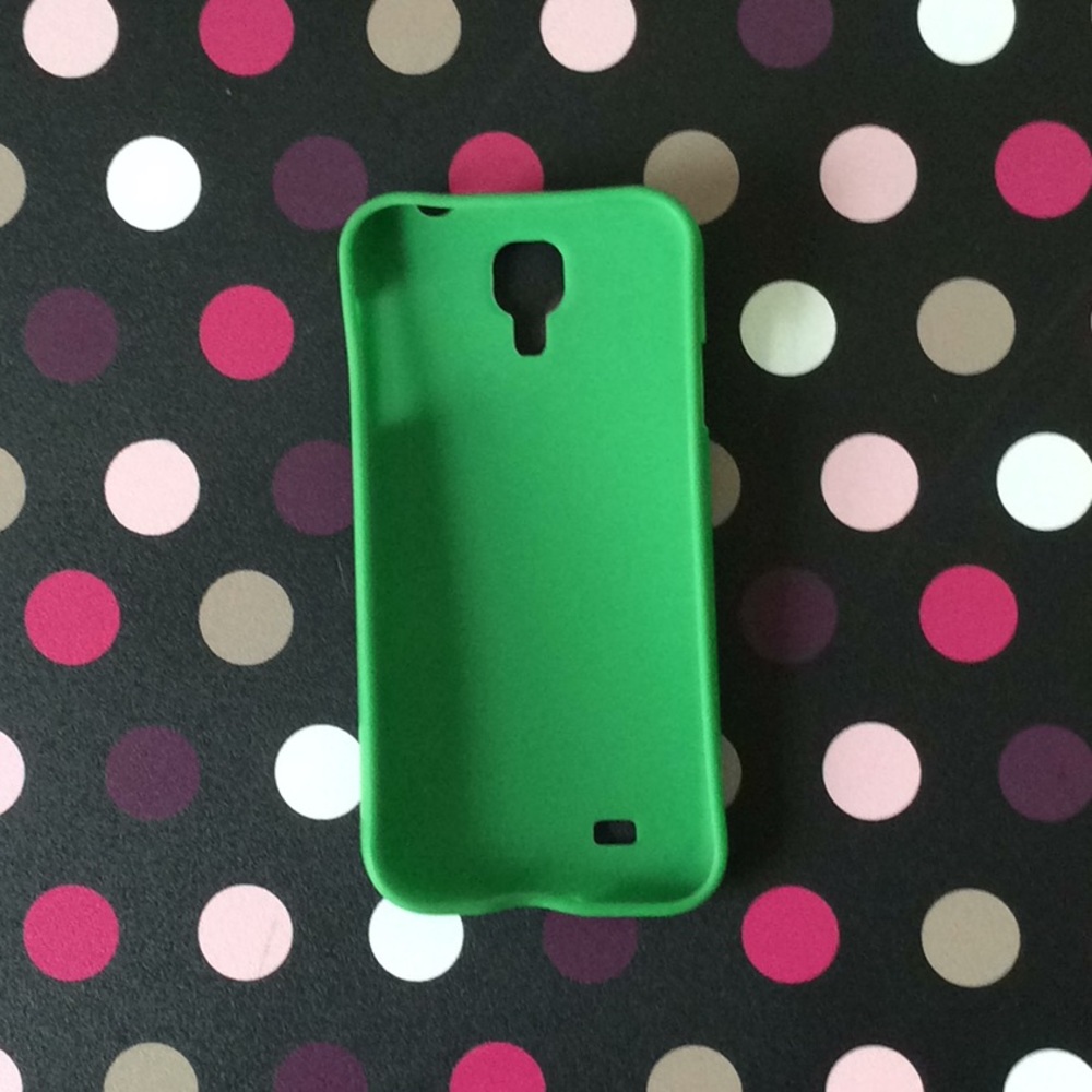 NWOT Galaxy S4 Case - Picture 2 of 2